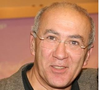 פרופסור אמריטוס קליני